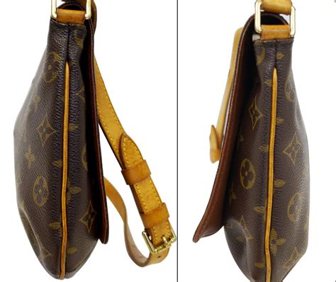 womens louis vuitton short strap handbag|Louis Vuitton handbag replacement straps.